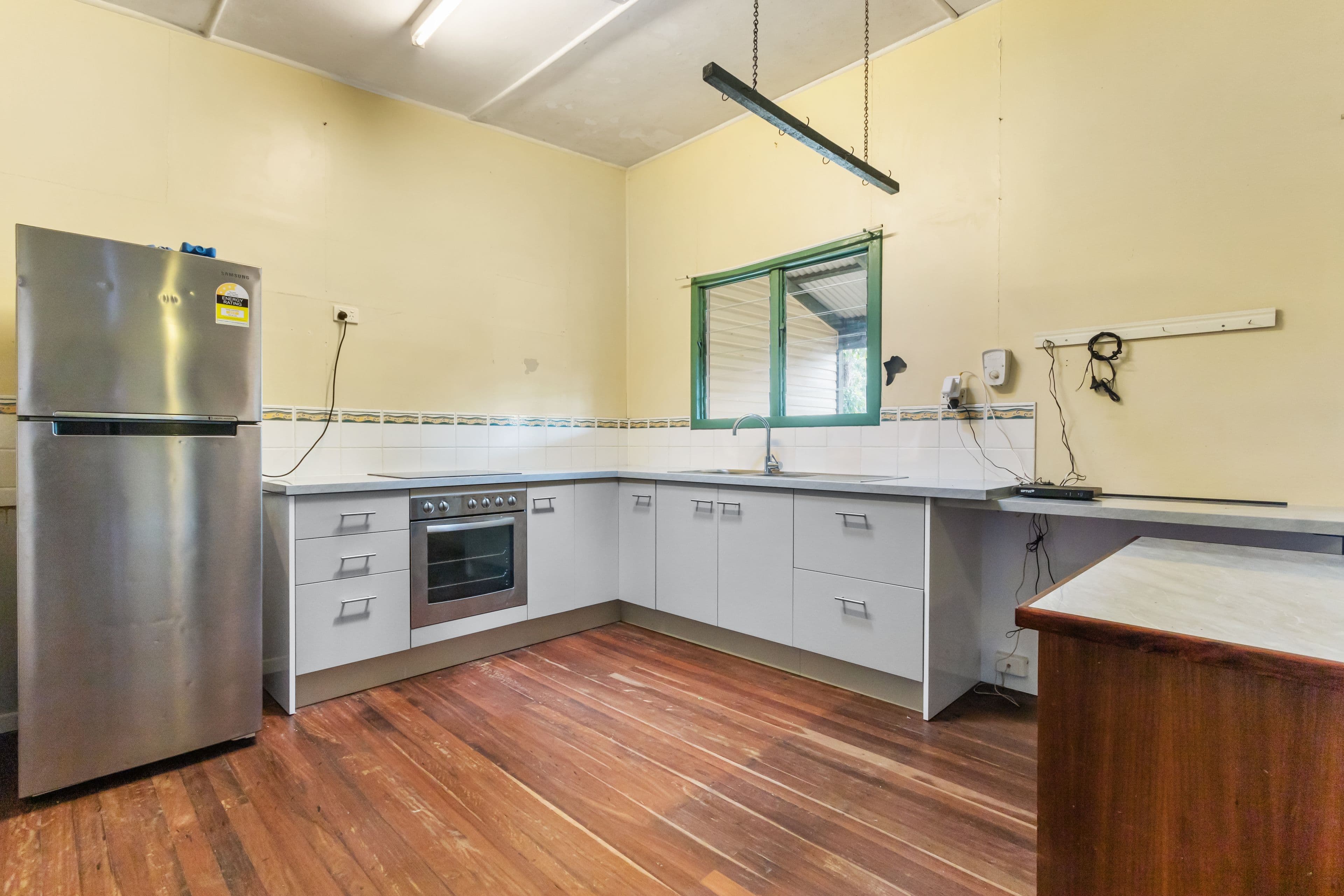 4 Healy Street, Caboolture QLD 4510, Caboolture - Thumbnail 2