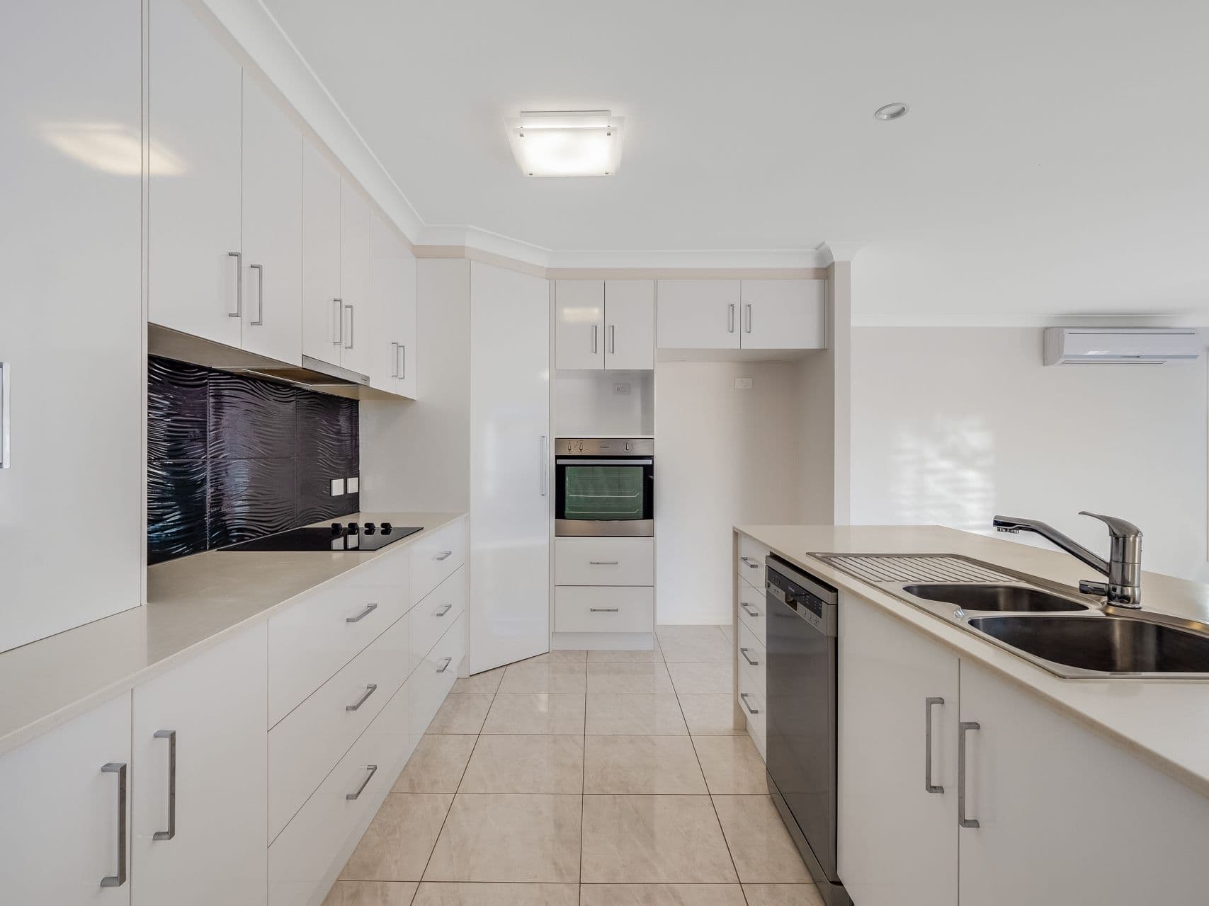 75 John Street, Cambooya QLD 4358, Cambooya - Thumbnail 4
