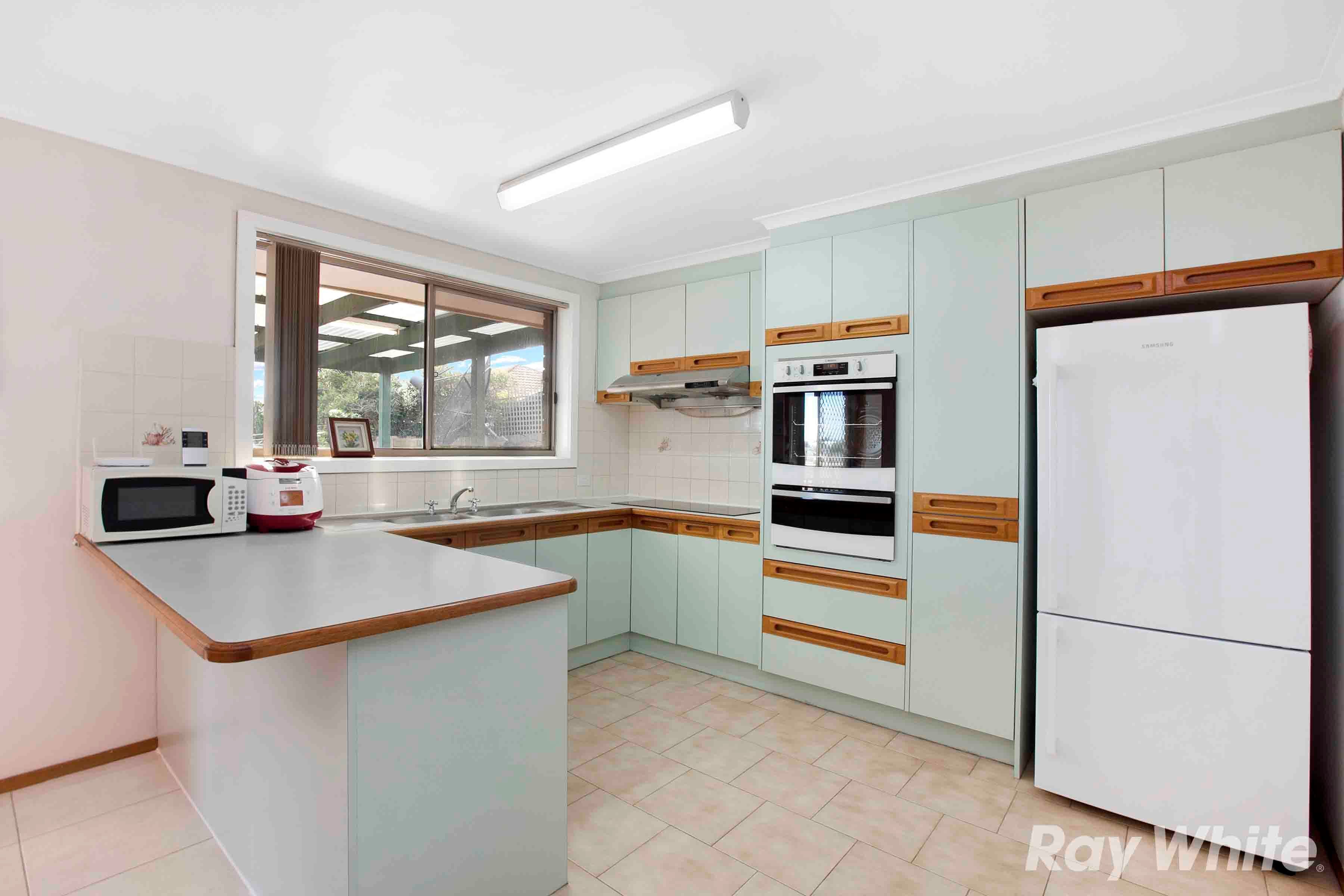 6 Dorman Court, Mill Park VIC 3082, Mill Park - Thumbnail 2