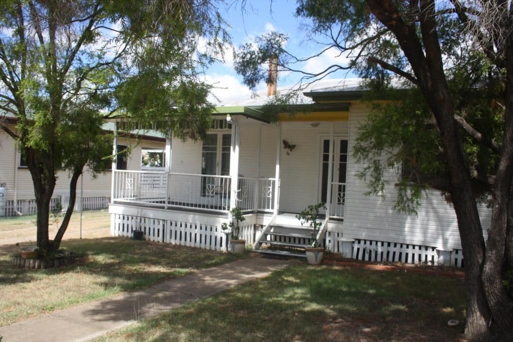 39 Bouverie Street, MUNDUBBERA QLD 4626, Mundubbera - Thumbnail 5