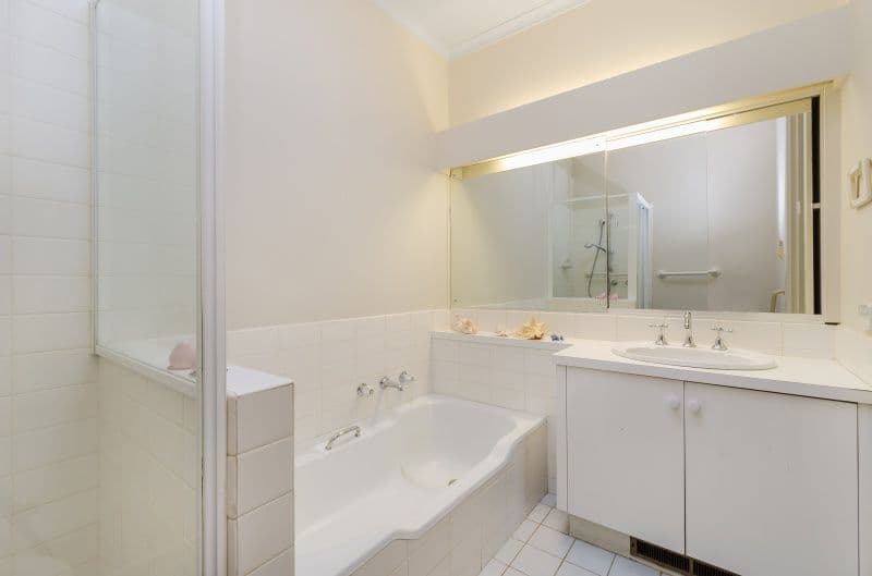 3 263 Beach Road, Black Rock VIC 3193, Black Rock - Thumbnail 4
