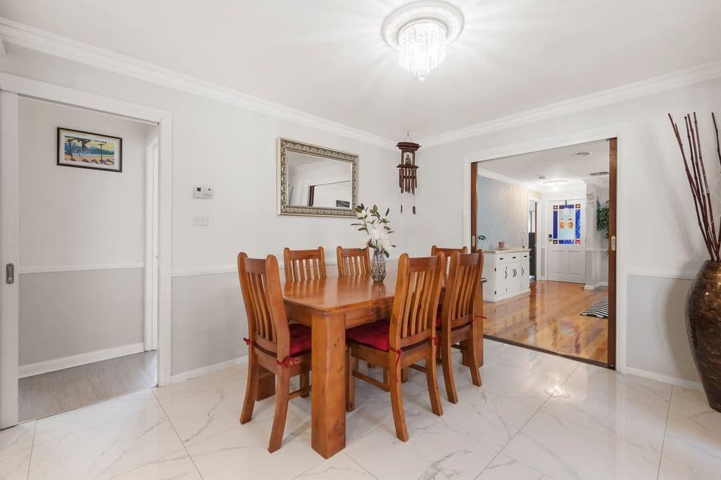 10 Addison Way, Roxburgh Park VIC 3064, Roxburgh Park - Thumbnail 3