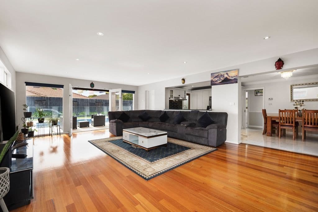 10 Addison Way, Roxburgh Park VIC 3064, Roxburgh Park - Thumbnail 5
