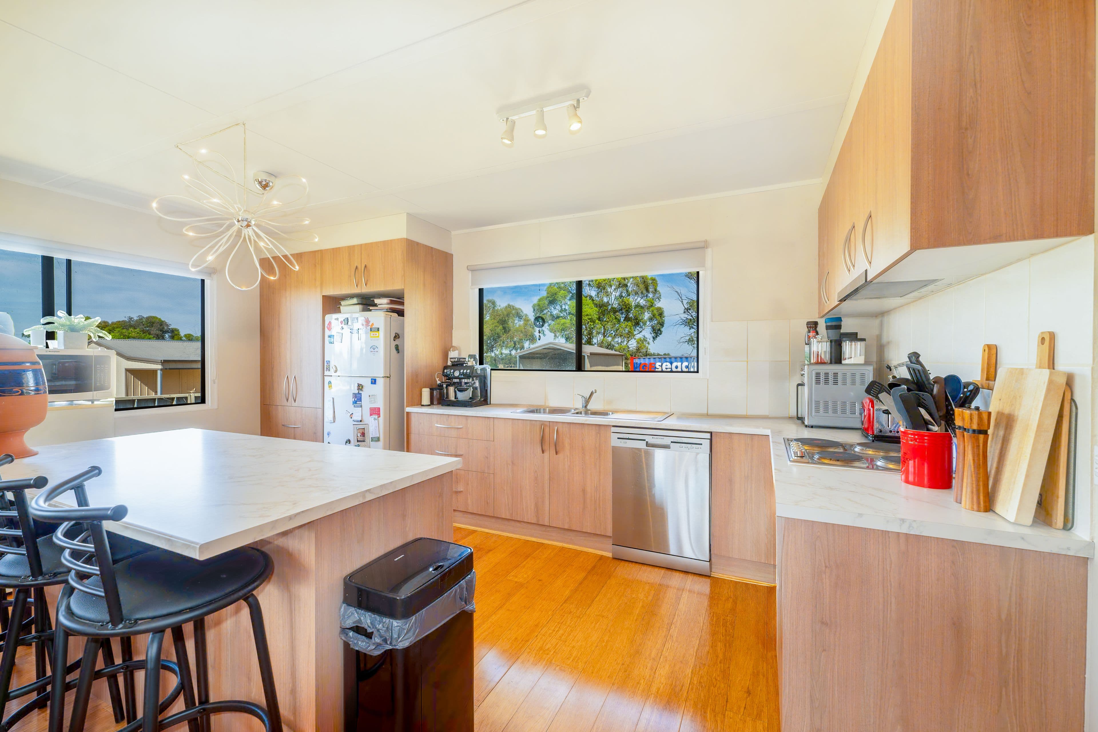 8 Mansfield Road, Temora NSW 2666, Temora - Thumbnail 4