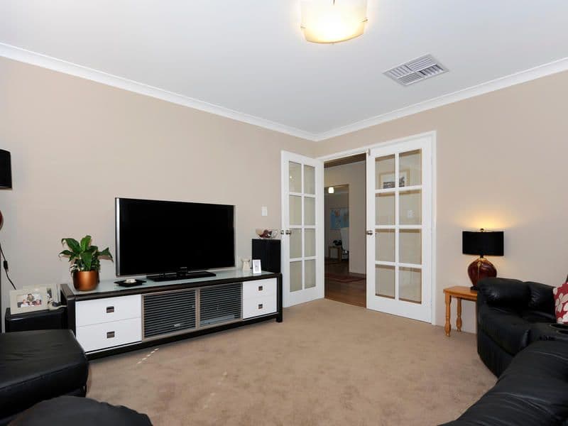 11 Haldane Link, BALDIVIS WA 6171, Baldivis - Thumbnail 2