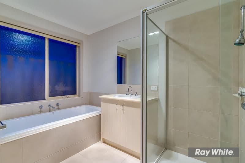 28 Fieldwren Drive, Williams Landing VIC 3027, Williams Landing - Thumbnail 7