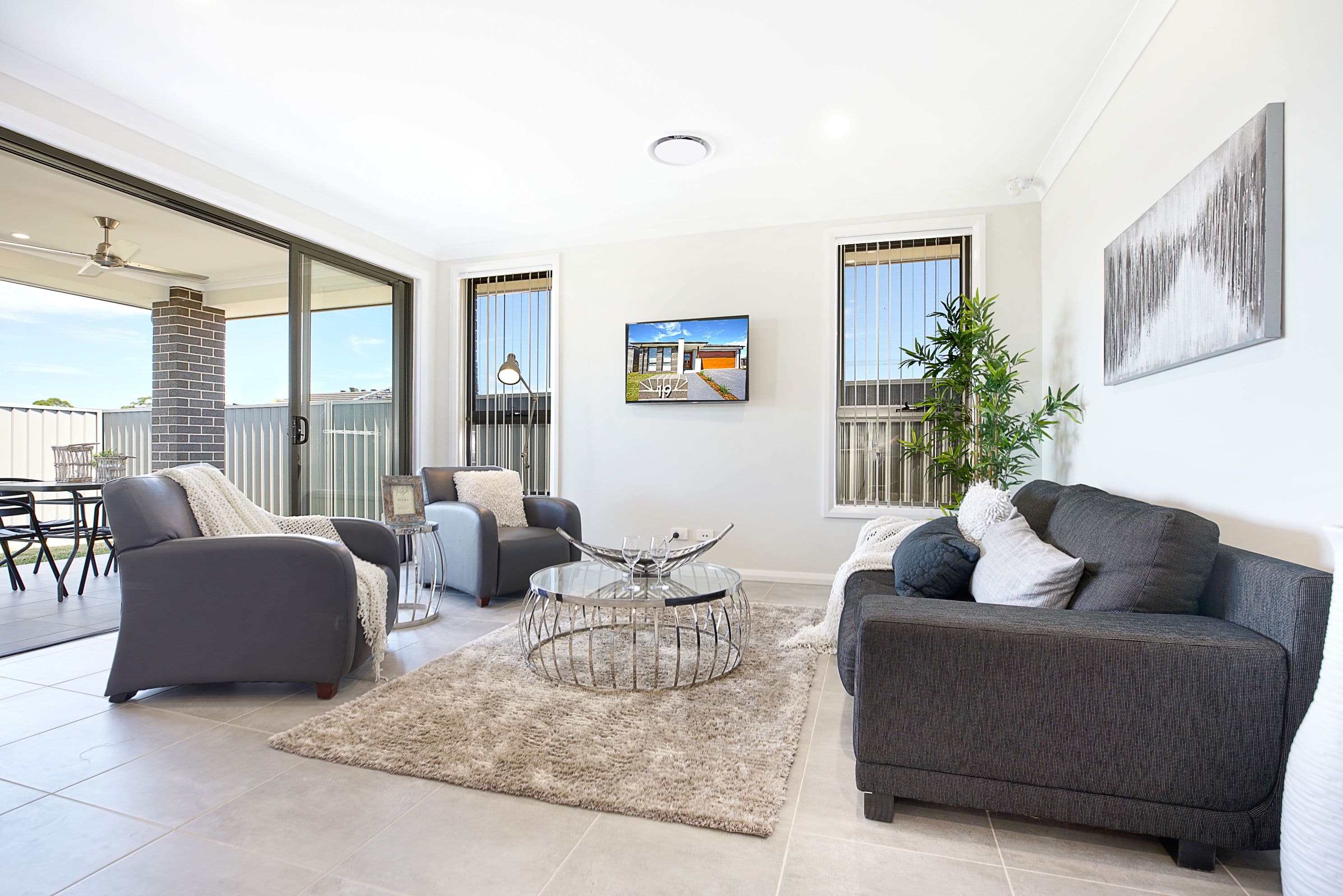 19 Brigade Street, Jordan Springs - Thumbnail 2