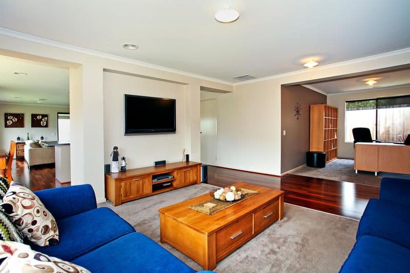 17 Ghazeepore Road, WAURN PONDS VIC 3216, Waurn Ponds - Thumbnail 2