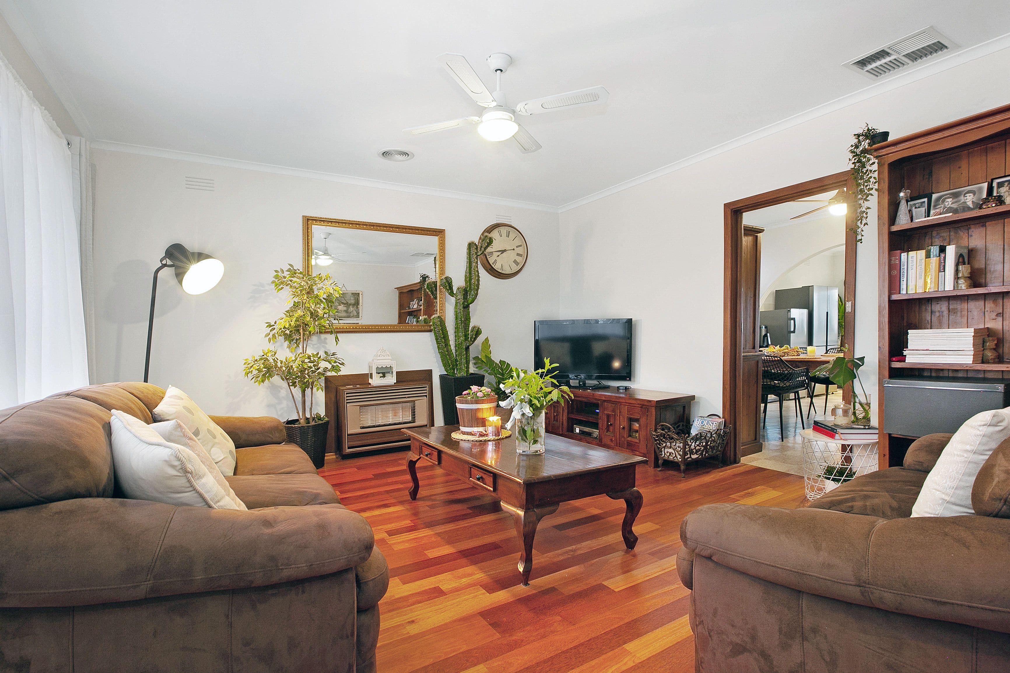 9 Legh Street, Reservoir VIC 3073, Reservoir - Thumbnail 3