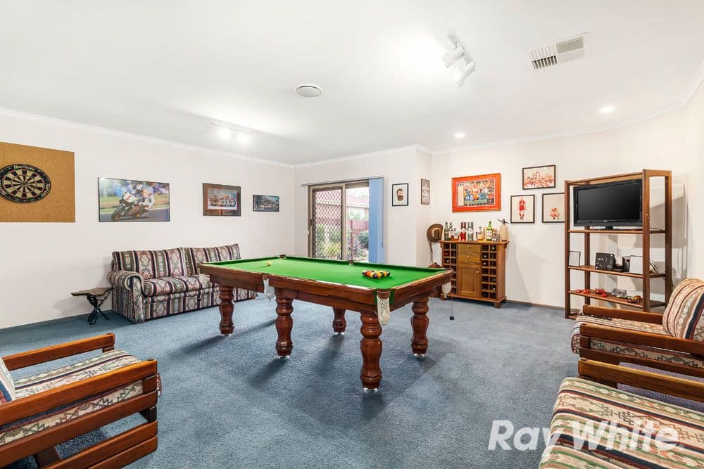 13 Pulford Crescent, Mill Park VIC 3082, Mill Park - Thumbnail 4