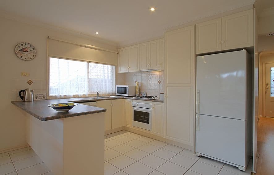 4 William Street, GREENSBOROUGH VIC 3088, Greensborough - Thumbnail 3