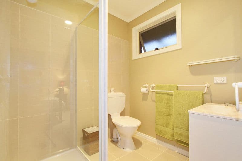 17 Hancock Drive, FERNTREE GULLY VIC 3156, Ferntree Gully - Thumbnail 7