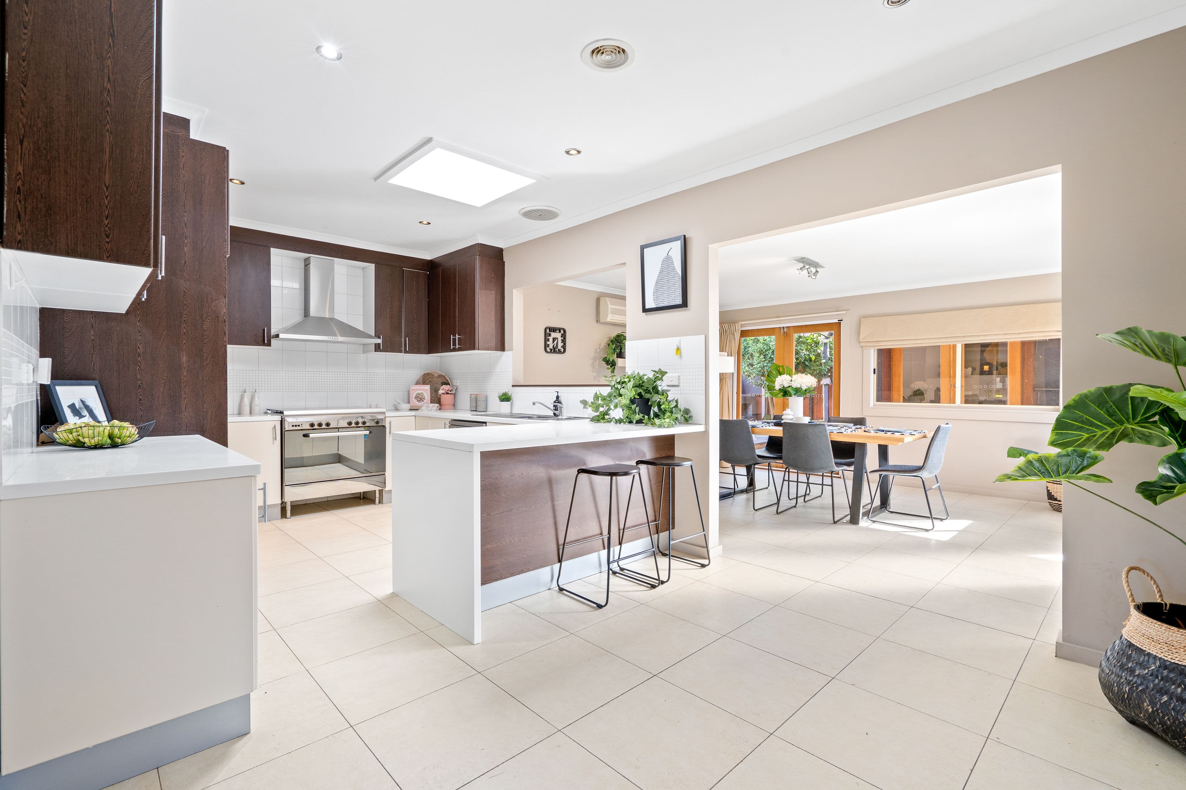 2 McFarlane Crescent, Epping VIC 3076, Epping - Thumbnail 3