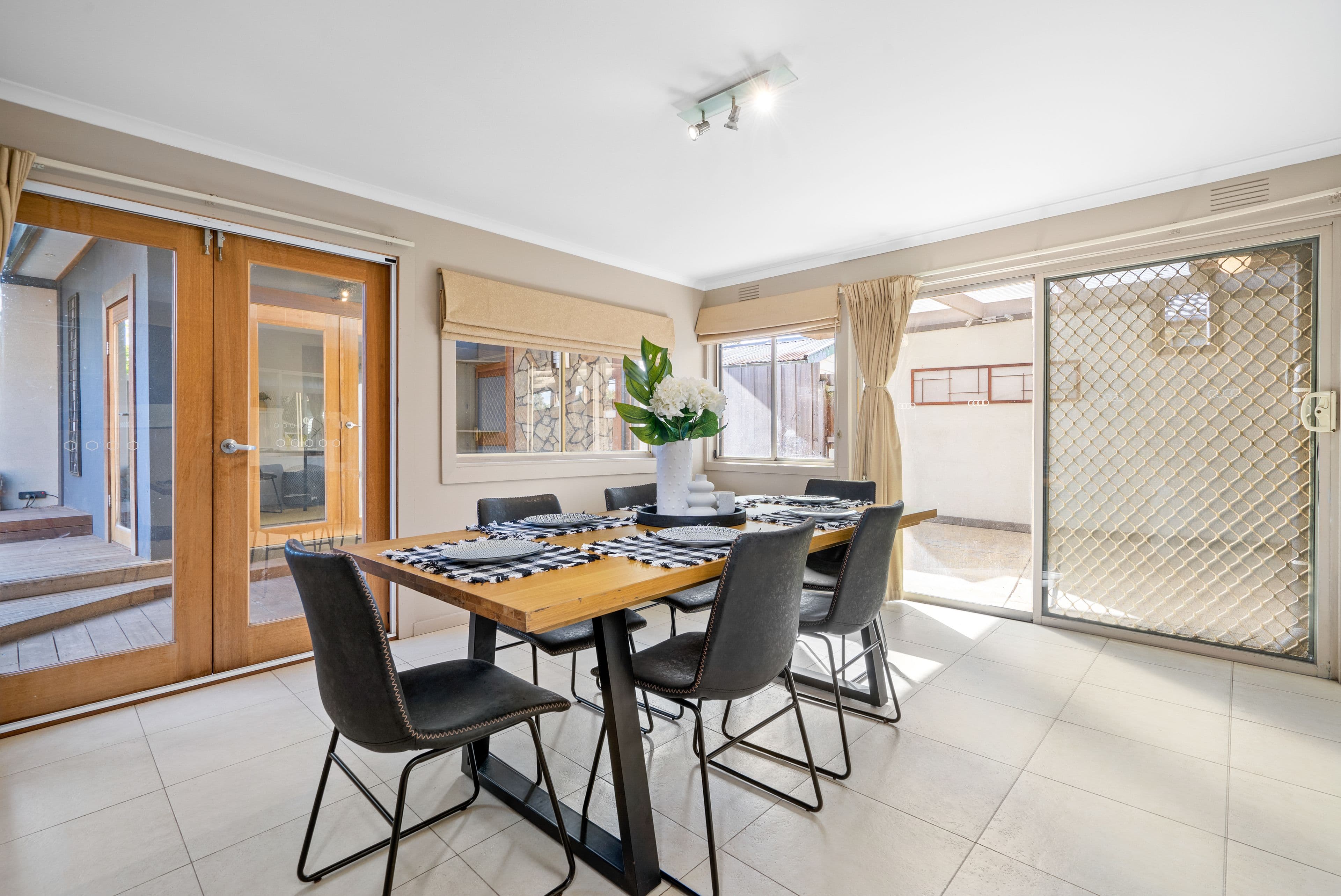 2 McFarlane Crescent, Epping VIC 3076, Epping - Thumbnail 4