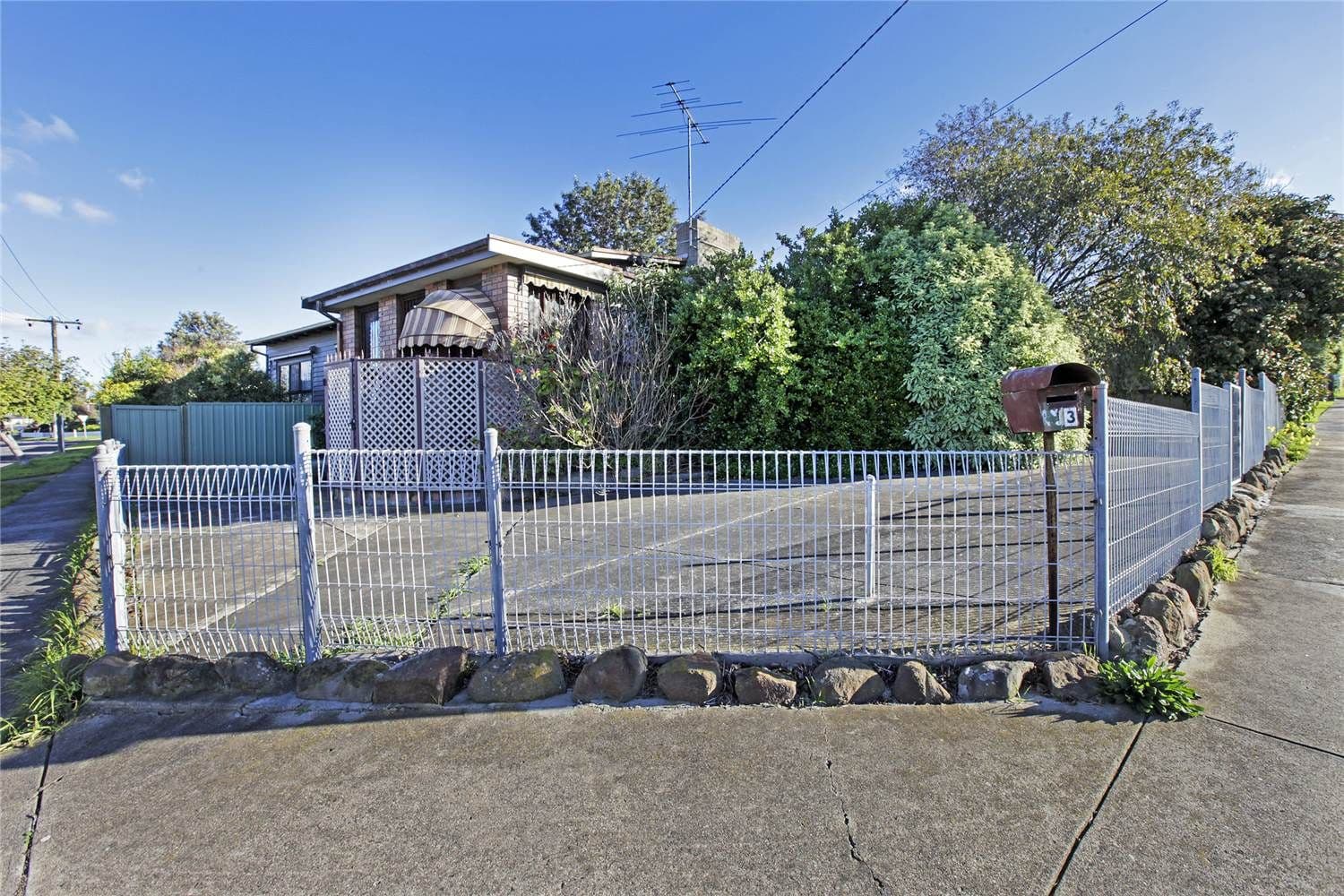 23 Ernest Street, BELL POST HILL VIC 3215, Bell Post Hill - Thumbnail 5