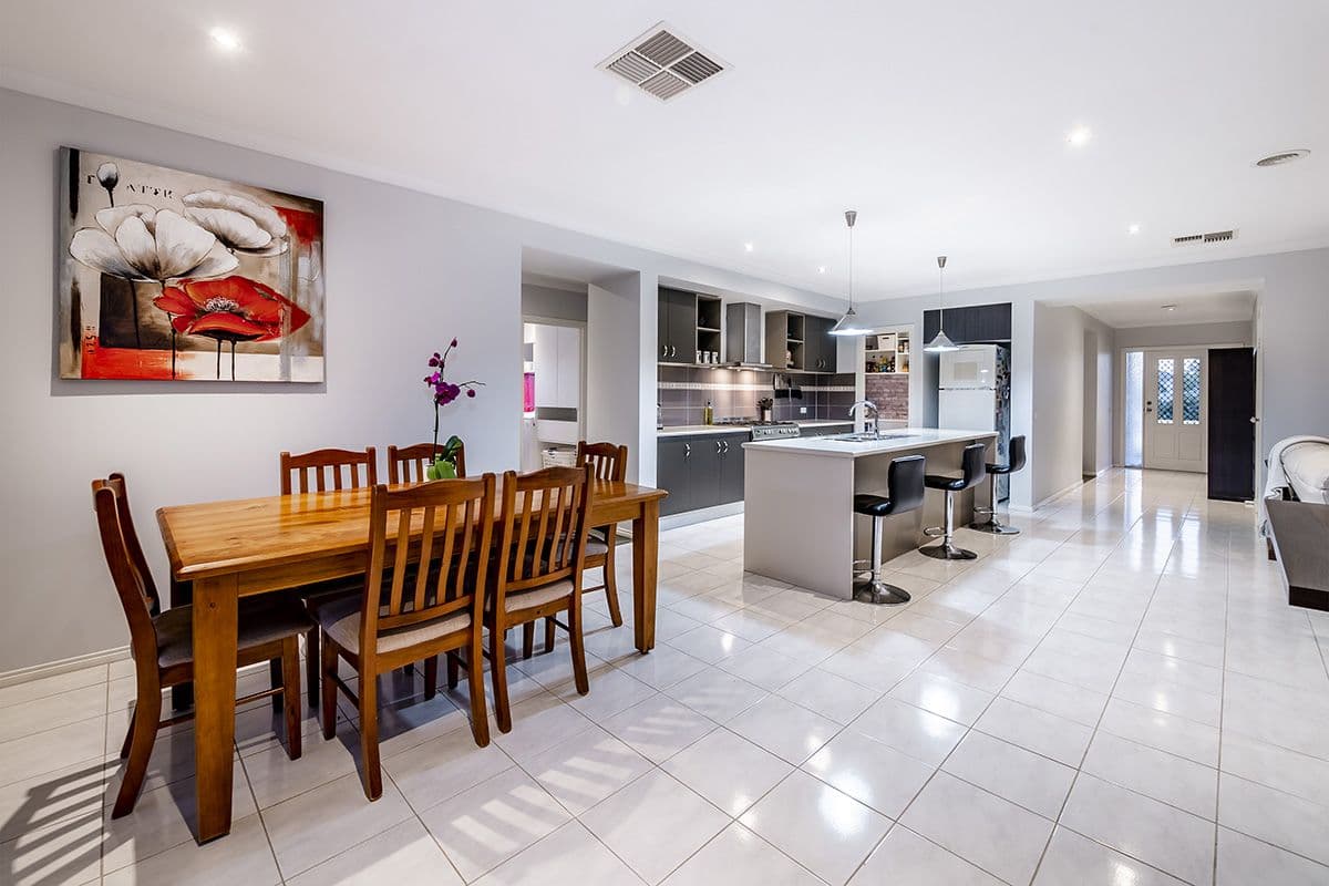12 Canadian Maple Place, Lyndhurst VIC 3975, Lyndhurst - Thumbnail 4