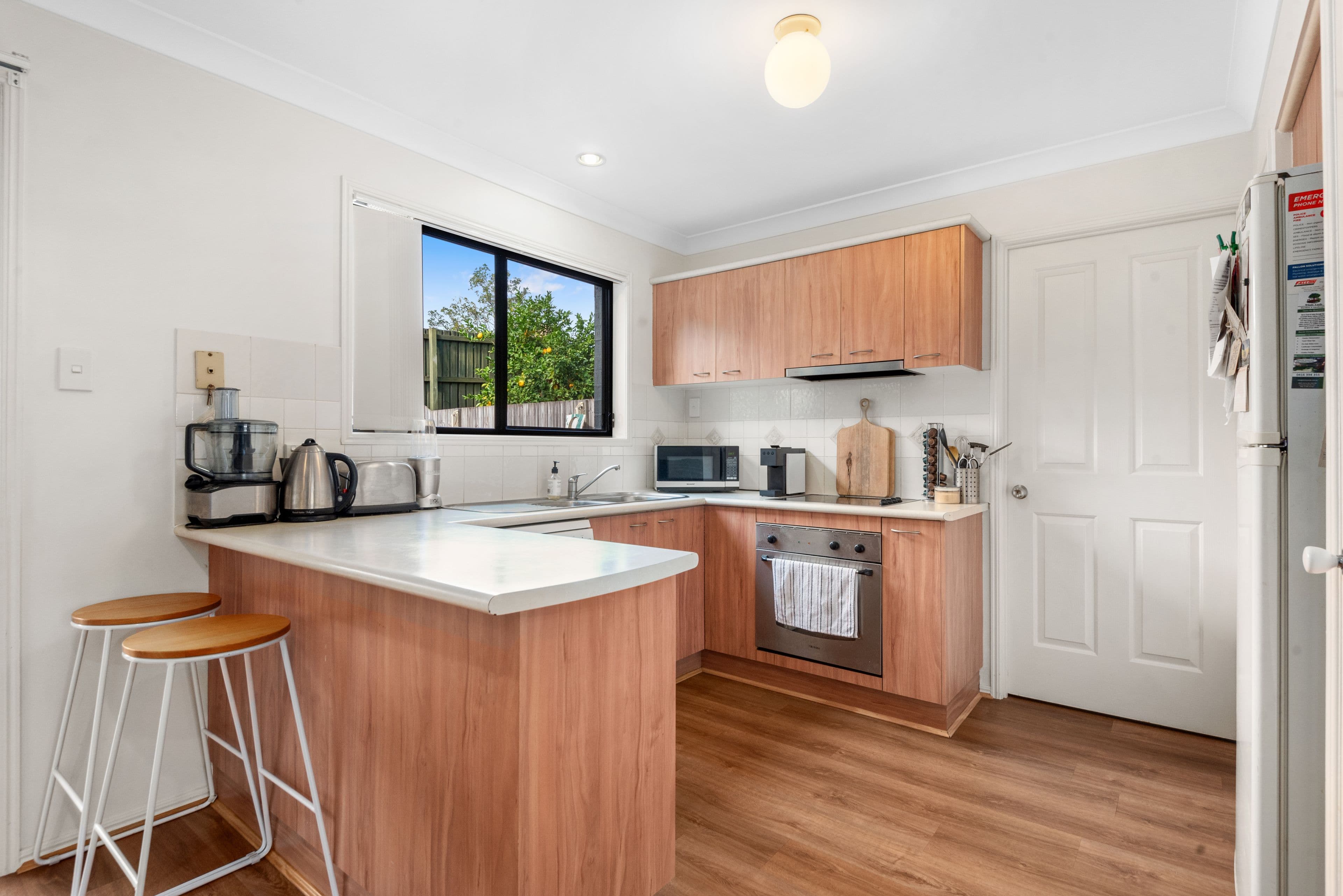 8 Buckingham Place, Eight Mile Plains QLD 4113, Eight Mile Plains - Thumbnail 4
