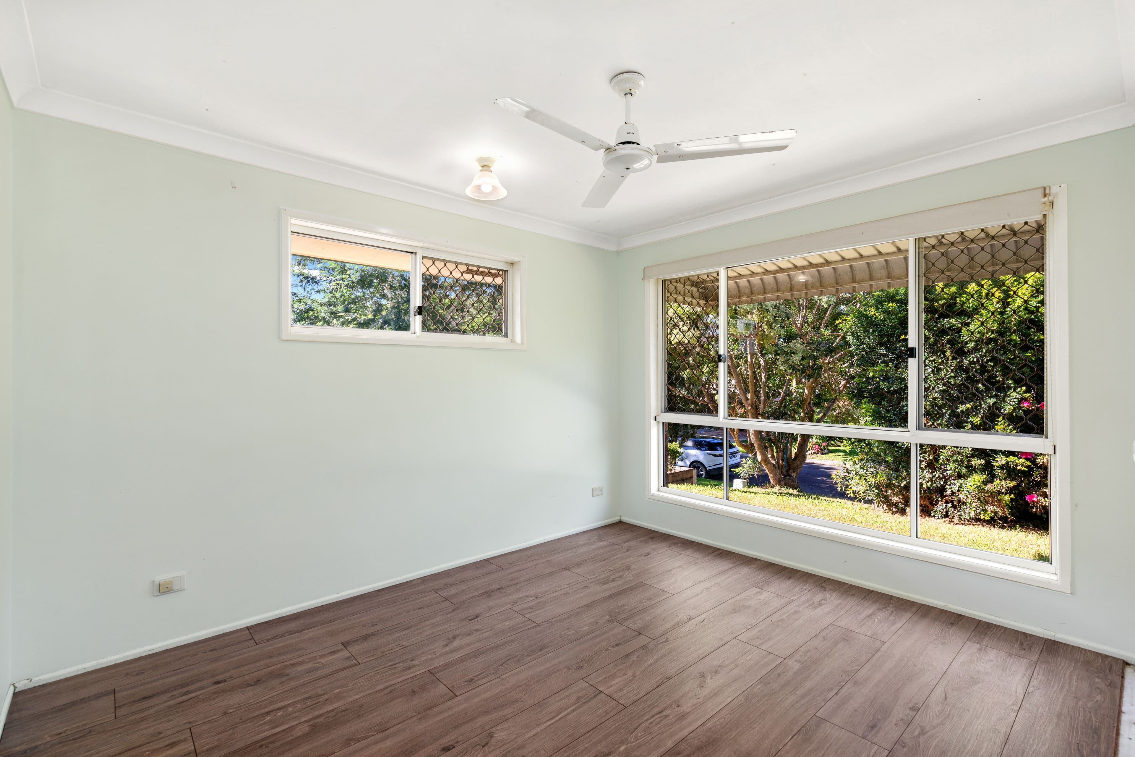 6 Dana Close, Glass House Mountains QLD 4518, Glass House Mountains - Thumbnail 5