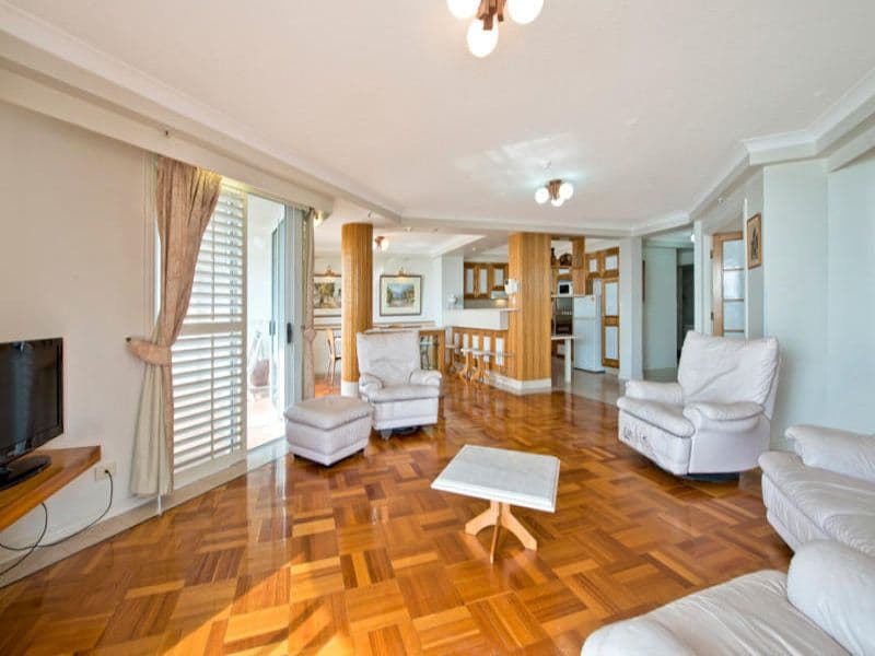 2 View Avenue, SURFERS PARADISE QLD 4217, Surfers Paradise - Thumbnail 5