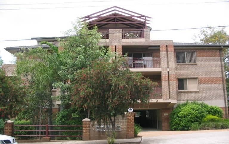 8-10 Mowle Street, WESTMEAD NSW 2145, Westmead - Image 1