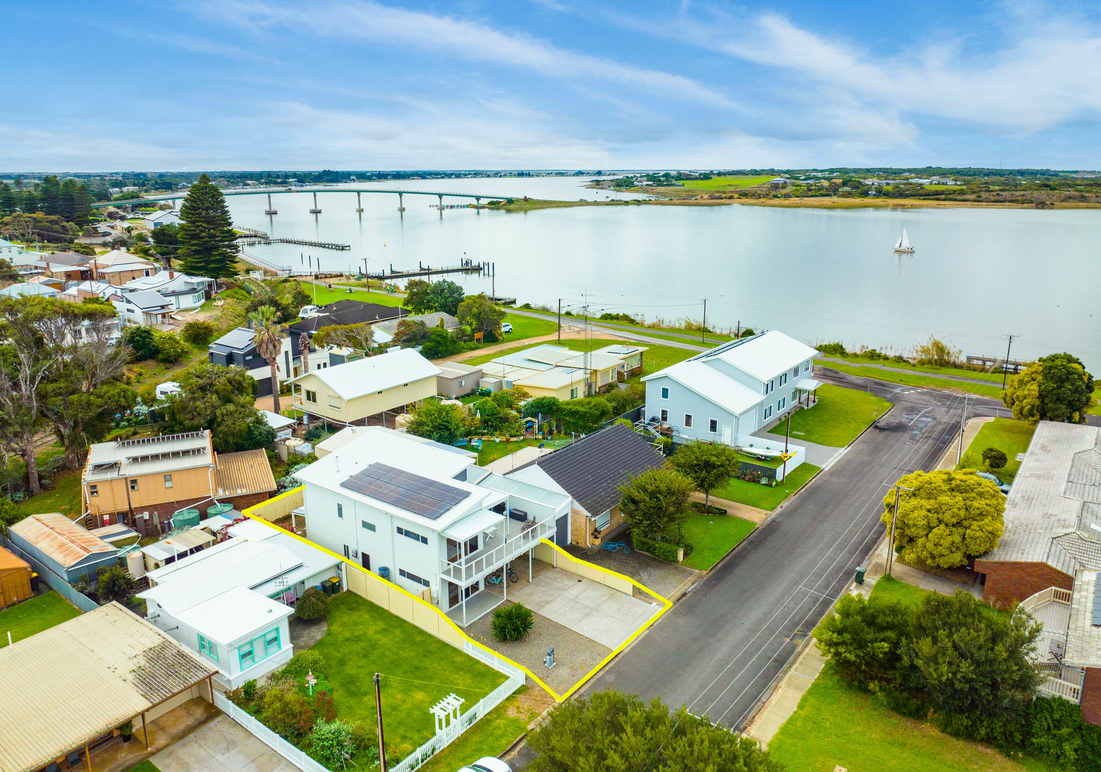 6 Kingdon Place, Goolwa SA 5214, Goolwa - Image 1