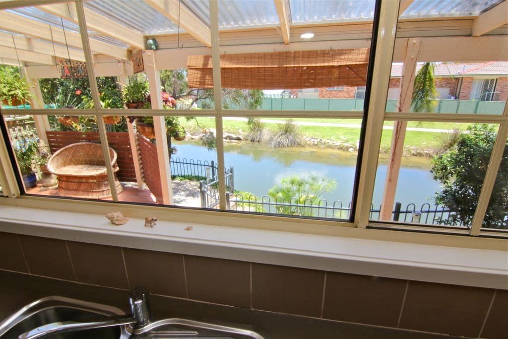 63 Davis Avenue, DAVISTOWN NSW 2251, Davistown - Thumbnail 2