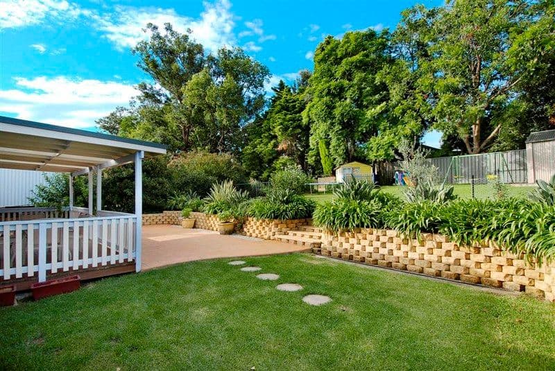 24 Olola Avenue, CASTLE HILL NSW 2154, Castle Hill - Thumbnail 4