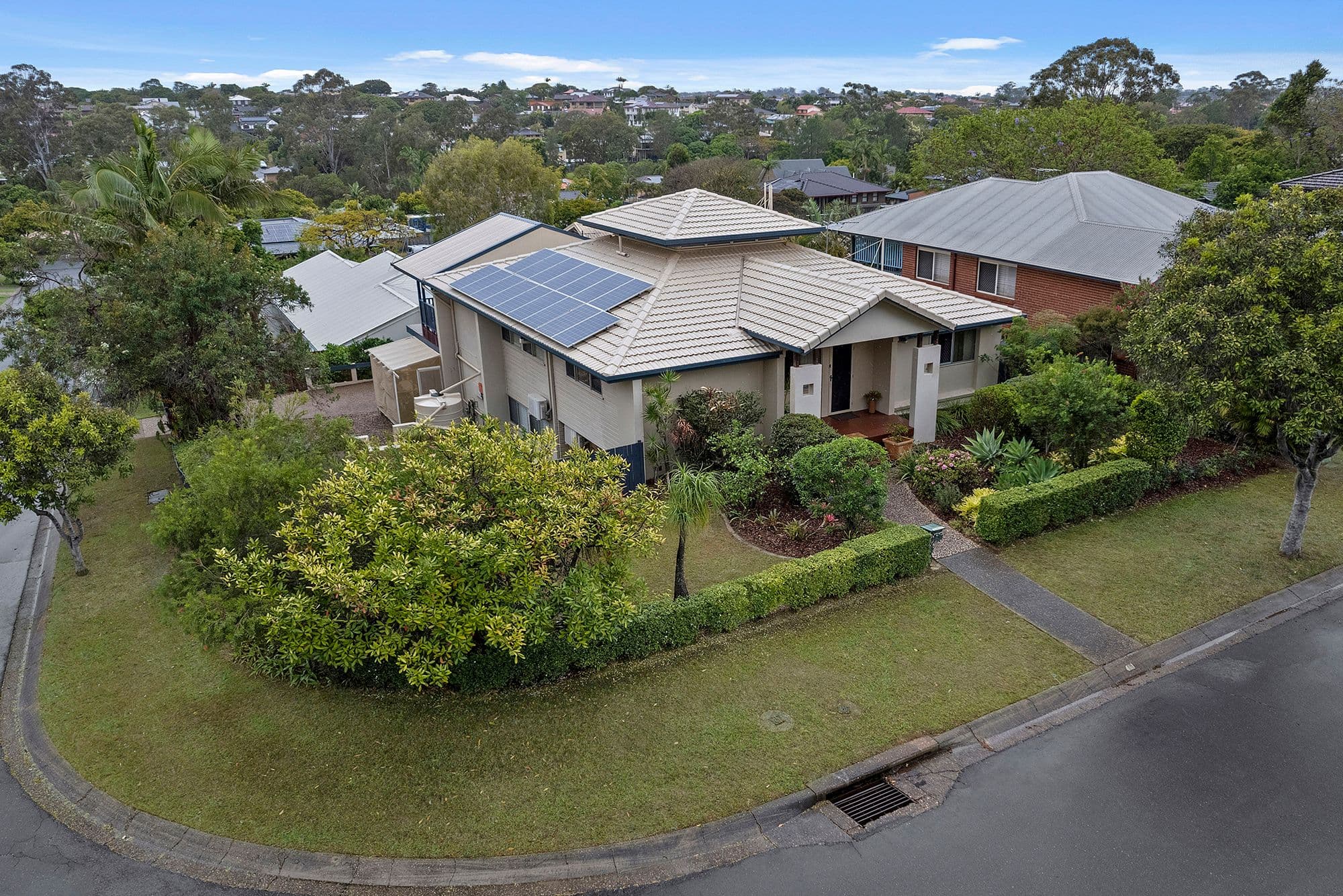 2 Dimboola Street, Bridgeman Downs QLD 4035, Bridgeman Downs - Thumbnail 2