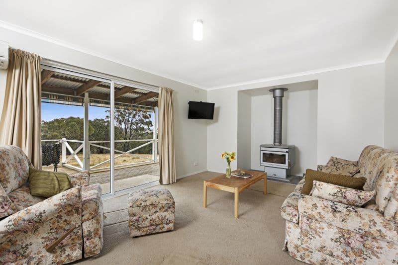 106 Milhaven Lane, Heathcote VIC 3523, Heathcote - Thumbnail 4