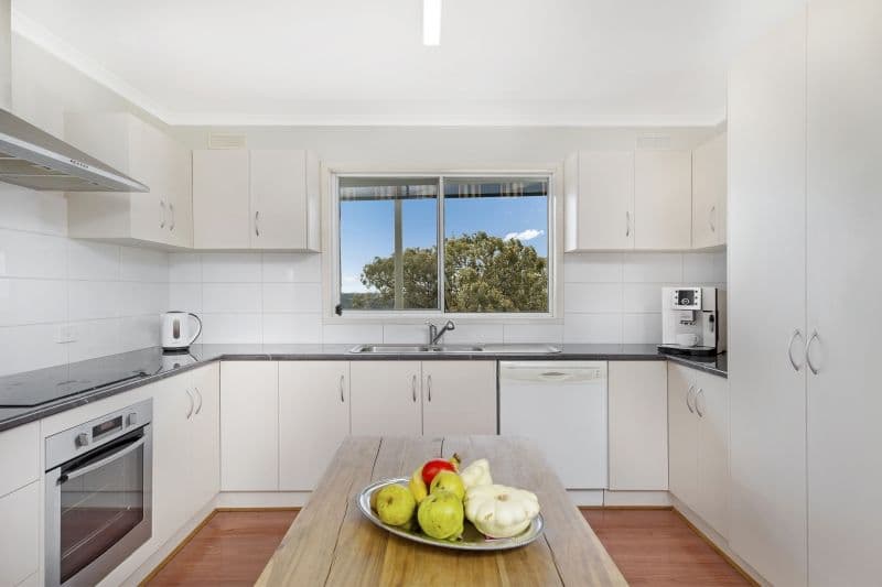 106 Milhaven Lane, Heathcote VIC 3523, Heathcote - Thumbnail 5