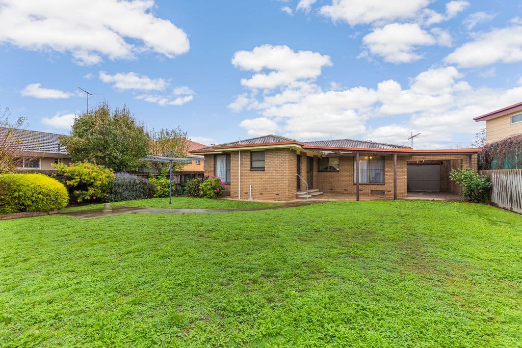 4 Tahara Street, Hamlyn Heights VIC 3215, Hamlyn Heights - Thumbnail 3