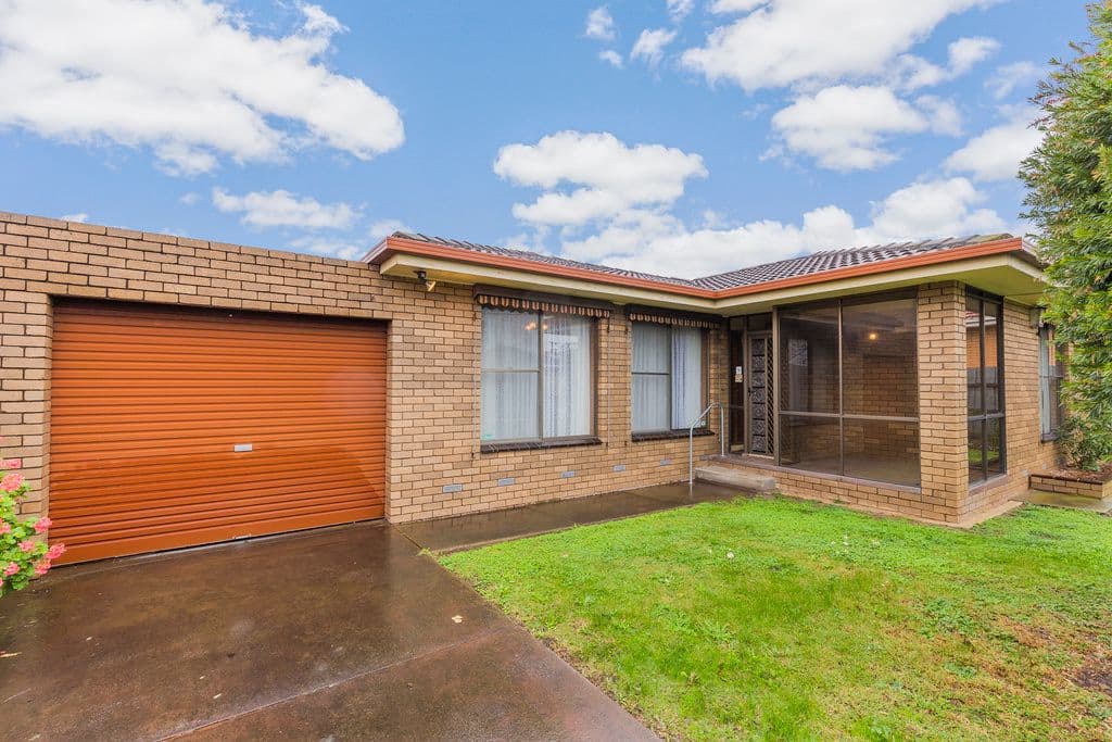 4 Tahara Street, Hamlyn Heights VIC 3215, Hamlyn Heights - Thumbnail 4