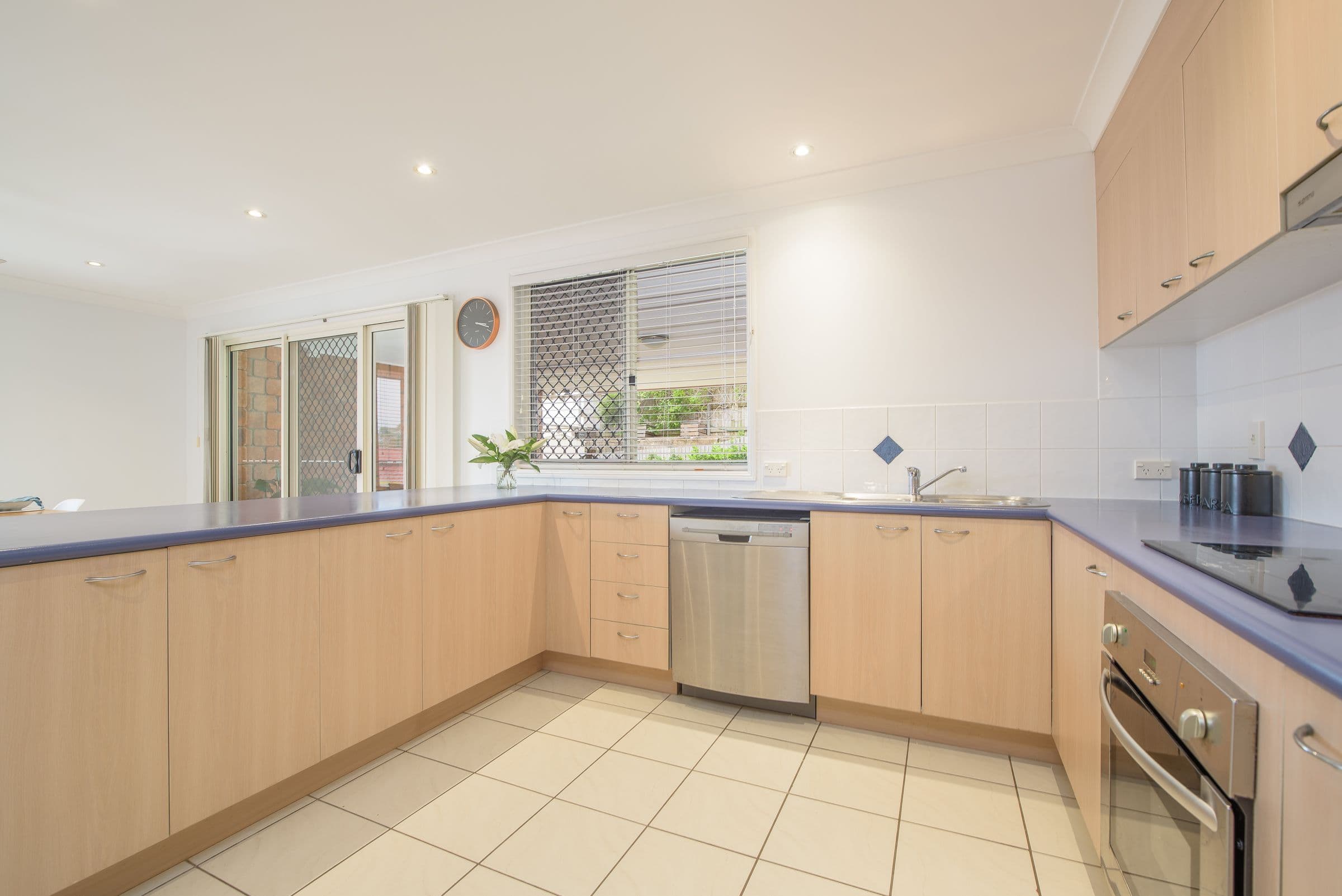 9 Maraboon Court, Clinton QLD 4680, Clinton - Thumbnail 5