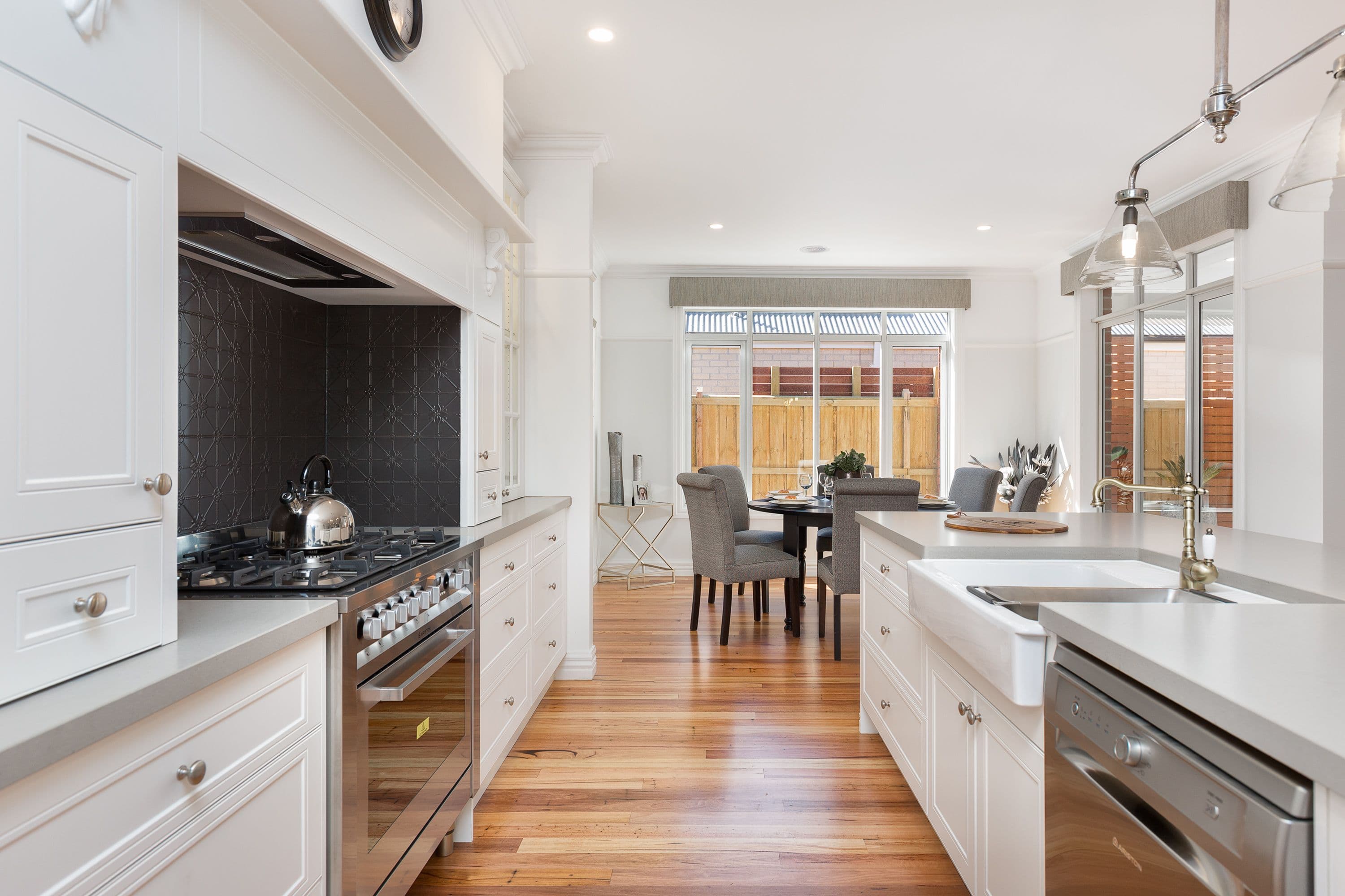 11 Tallrush Street, Clyde North VIC 3978, Clyde North - Thumbnail 3