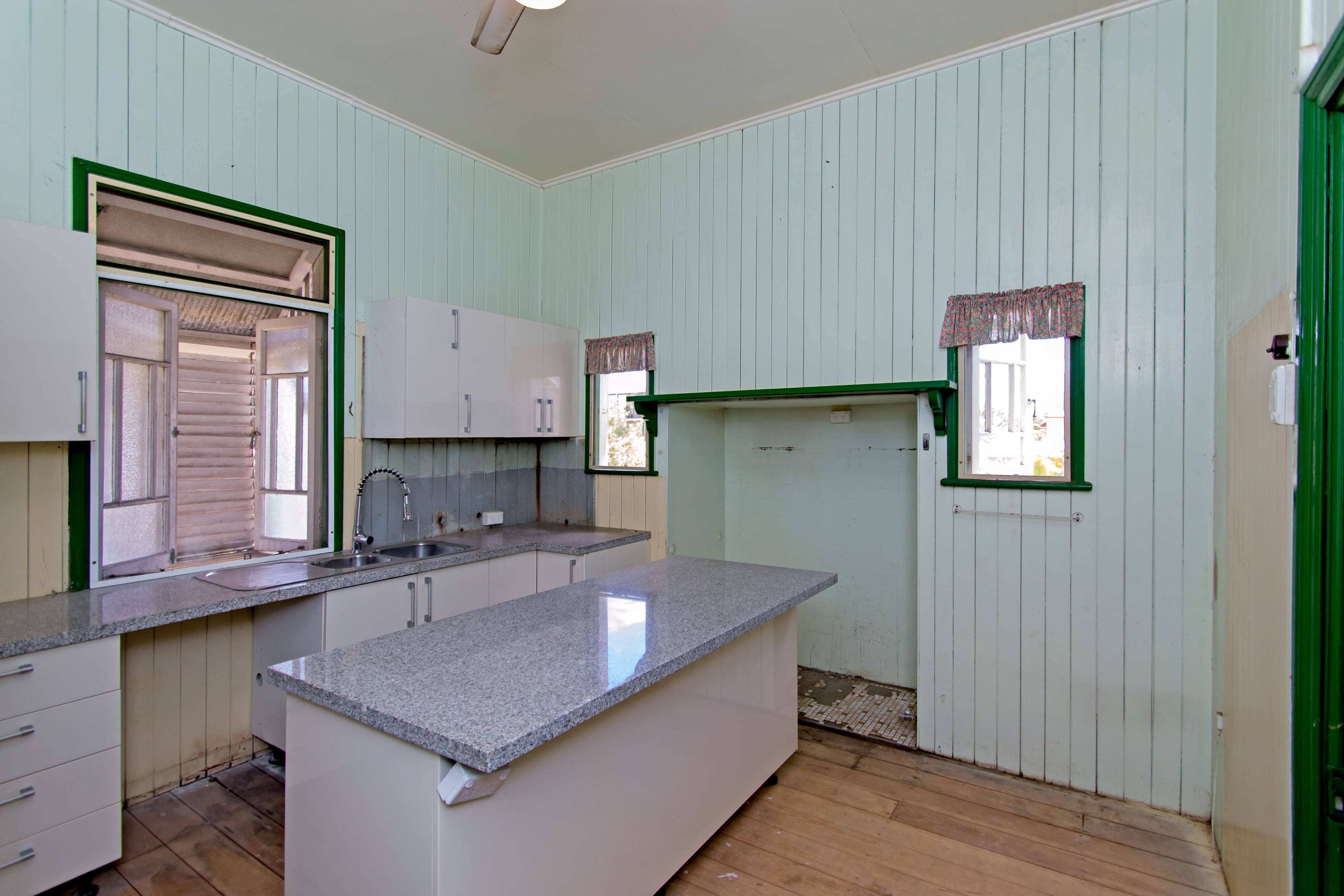 4 Merton Street, East Ipswich QLD 4305, East Ipswich - Thumbnail 8