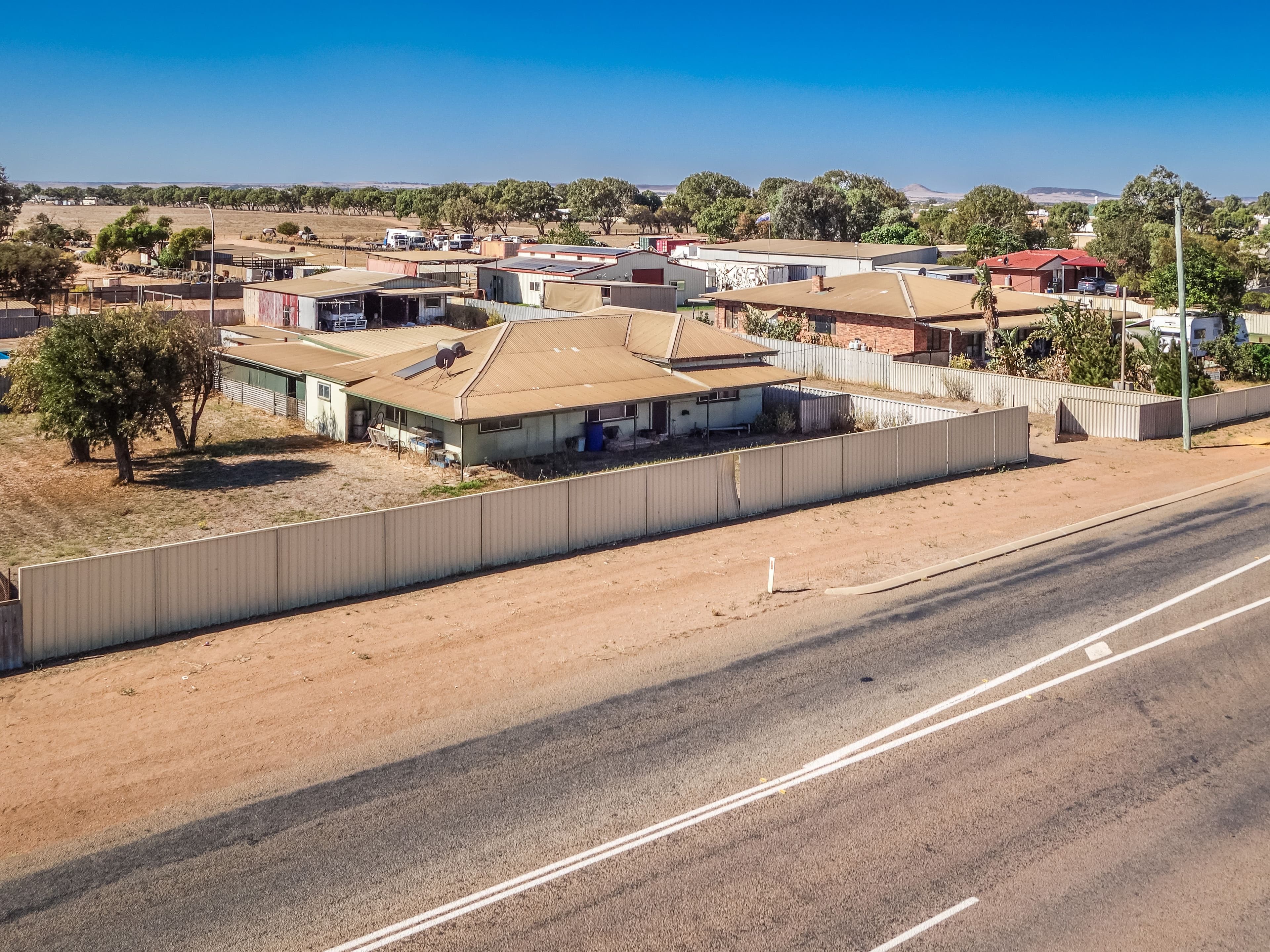 279 Edward Road, Meru WA 6530, Meru - Thumbnail 2