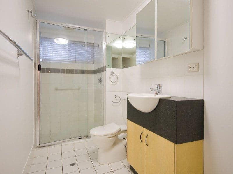 30 Whish Street, WINDSOR QLD 4030, Windsor - Thumbnail 4