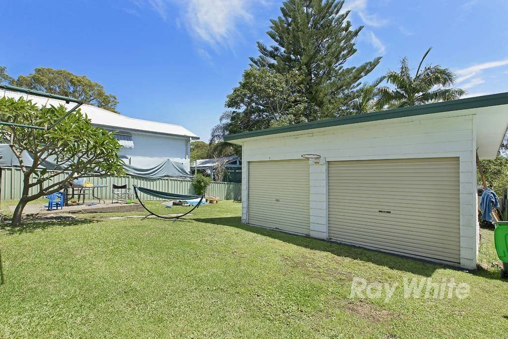 13 Glade Street, Arcadia Vale NSW 2283, Arcadia Vale - Thumbnail 2