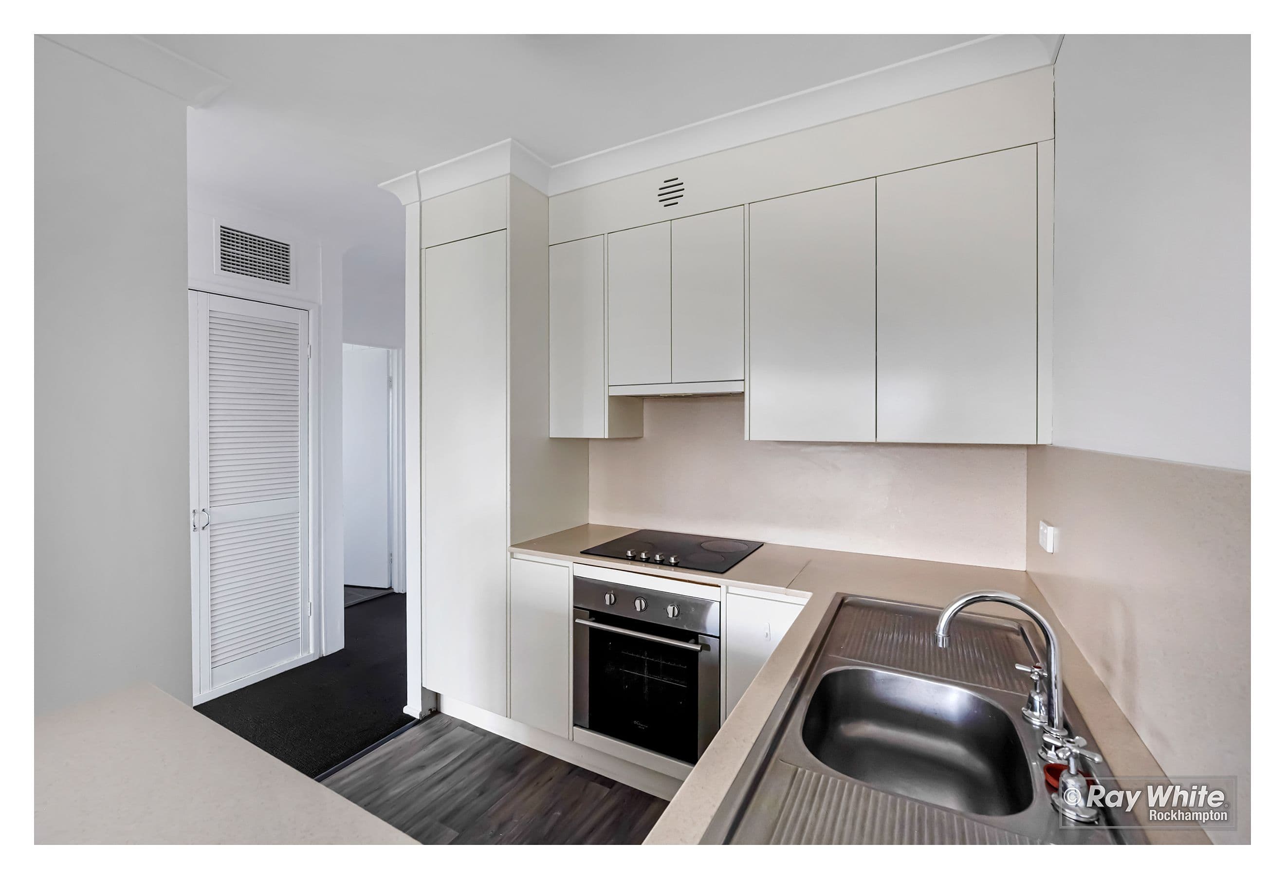 104 Kent Street, Rockhampton City QLD 4700, Rockhampton City - Thumbnail 4
