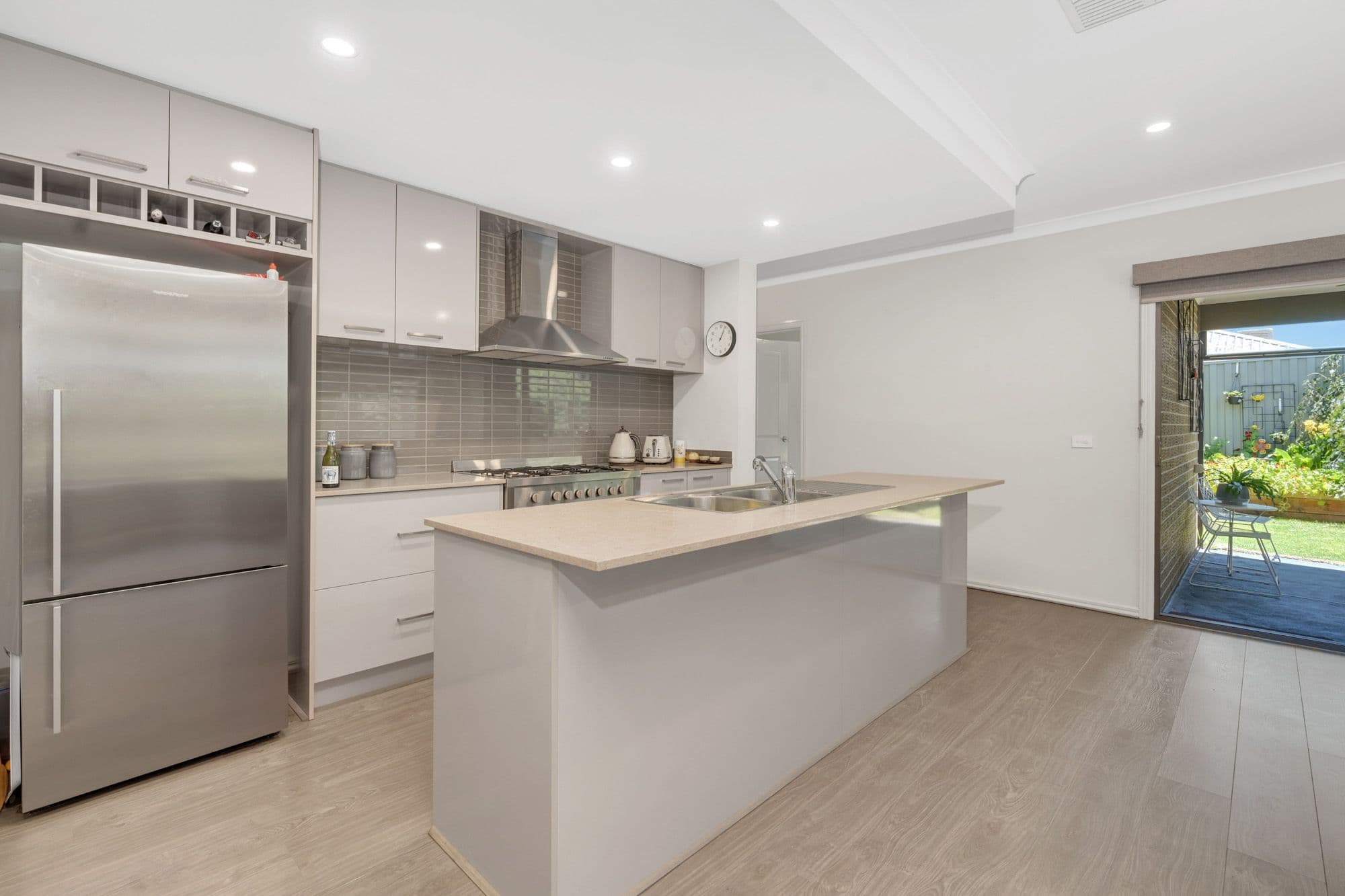 22 Kayden Court, Werribee VIC 3030, Werribee - Thumbnail 2
