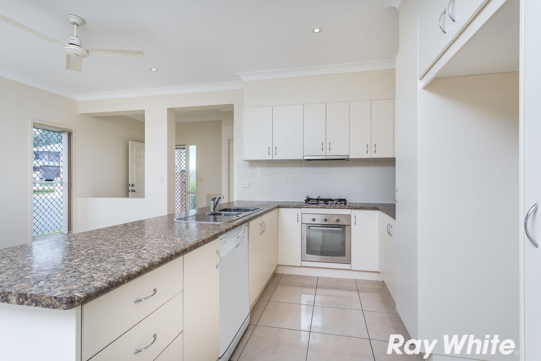 2 Derwent Street, Murrumba Downs QLD 4503, Murrumba Downs - Thumbnail 2