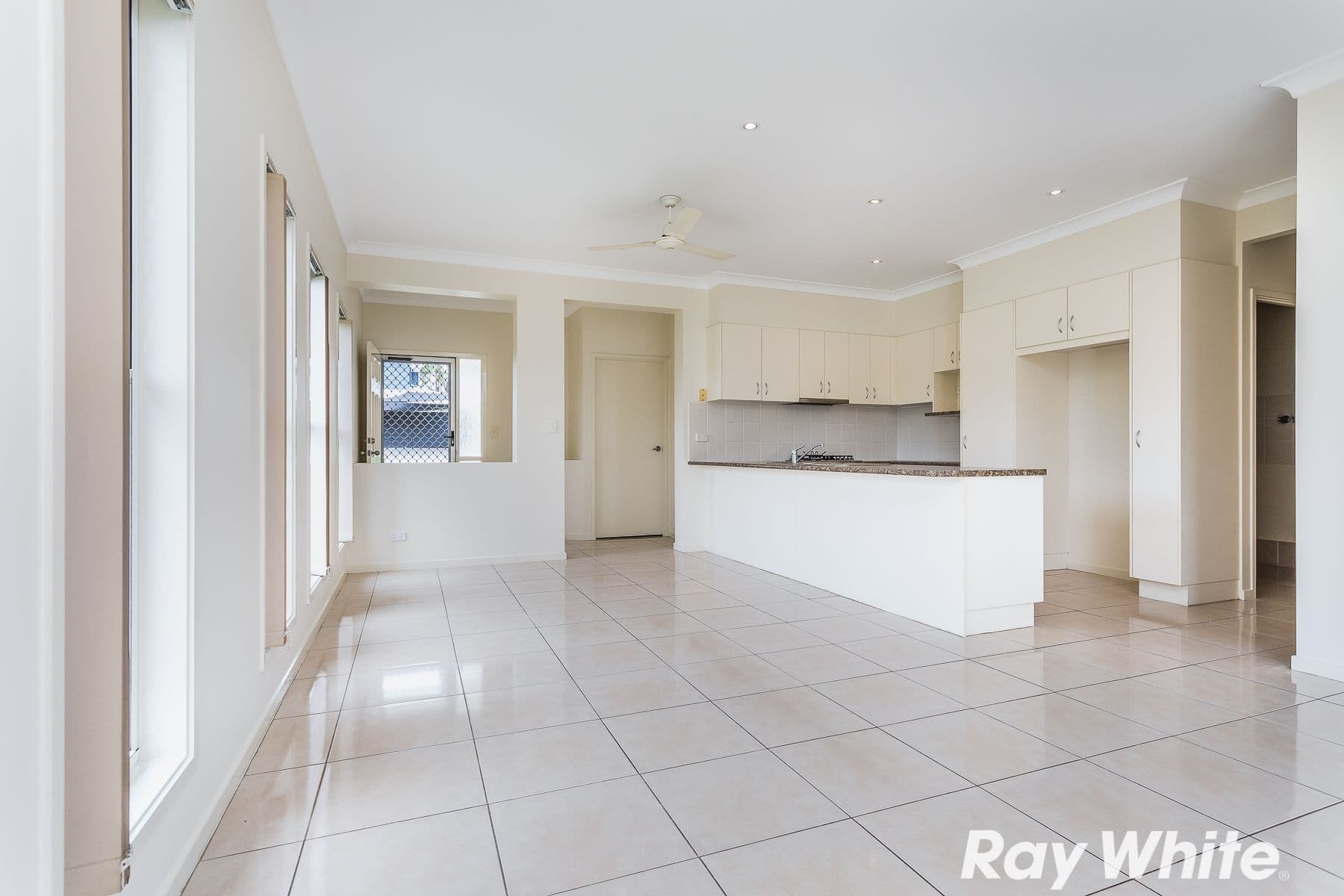 2 Derwent Street, Murrumba Downs QLD 4503, Murrumba Downs - Thumbnail 4