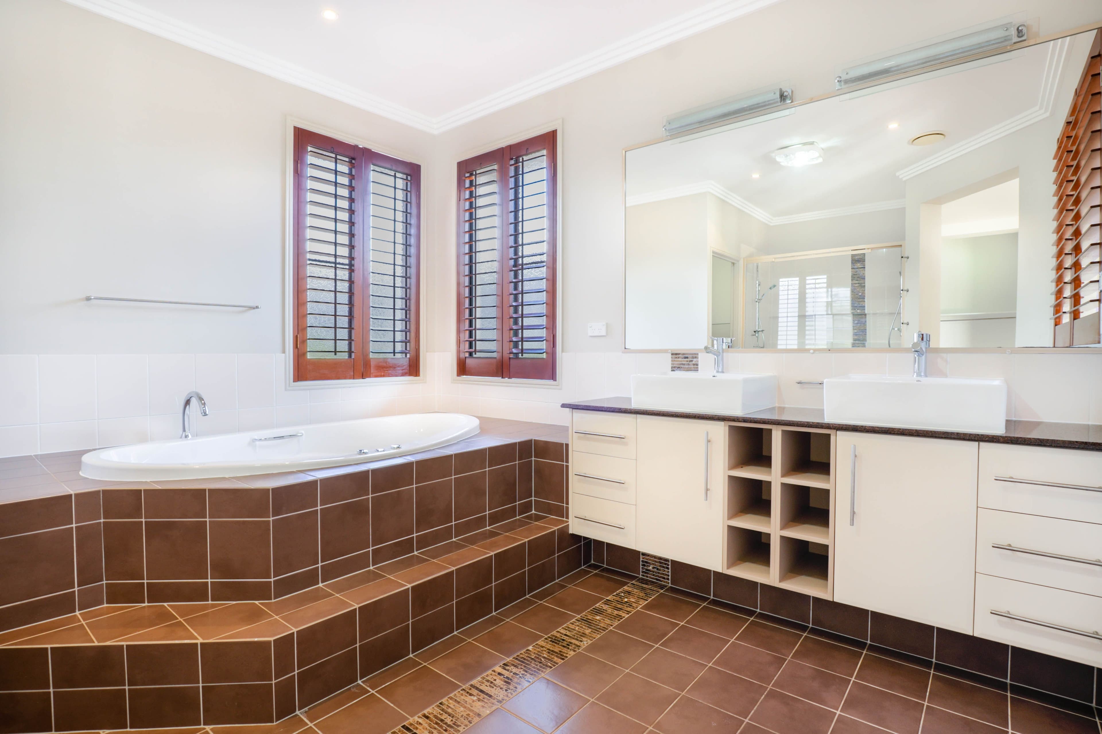 4 Charlotte Court, New Auckland QLD 4680, New Auckland - Thumbnail 7