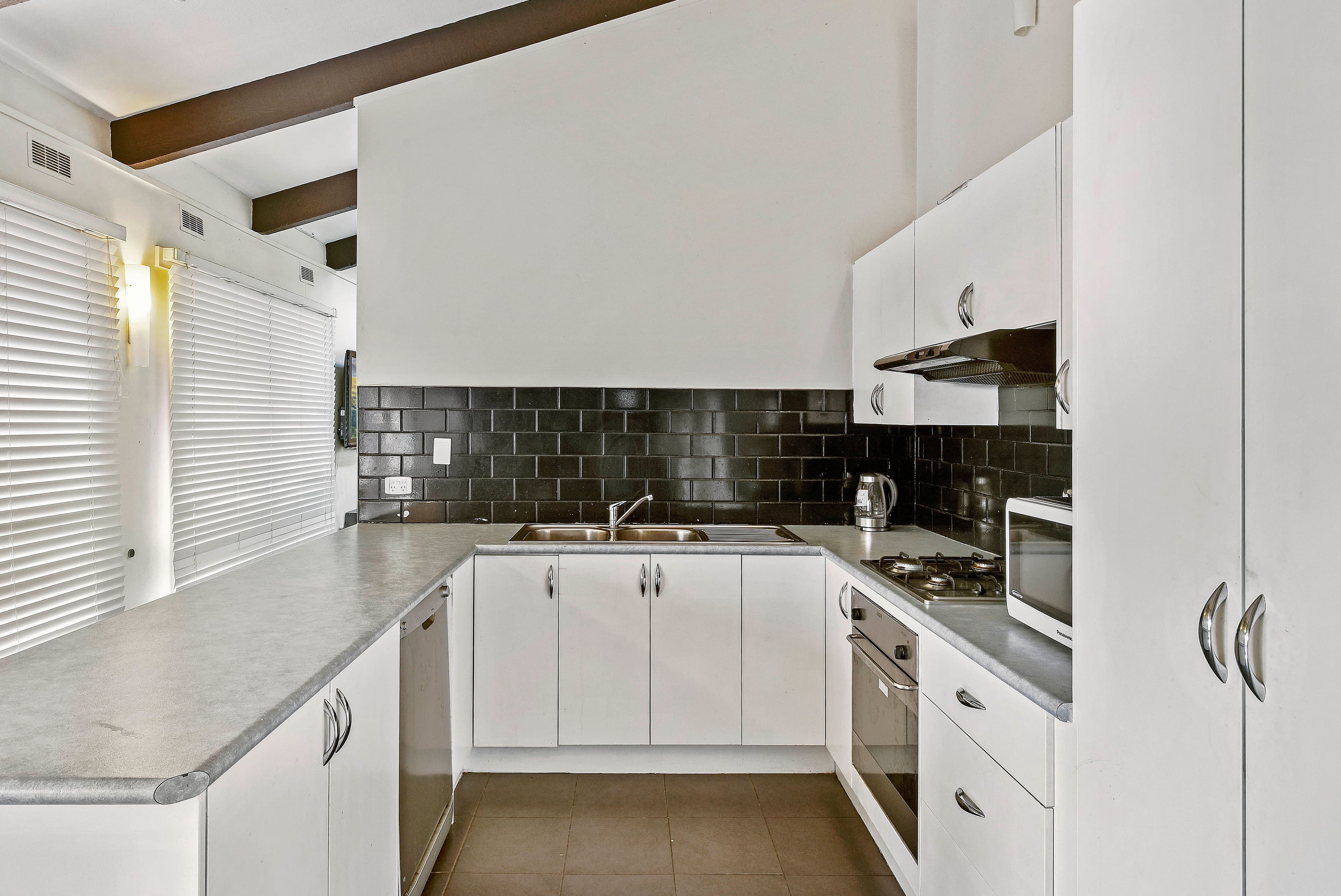 41 Edward Road, Chirnside Park VIC 3116, Chirnside Park - Thumbnail 4