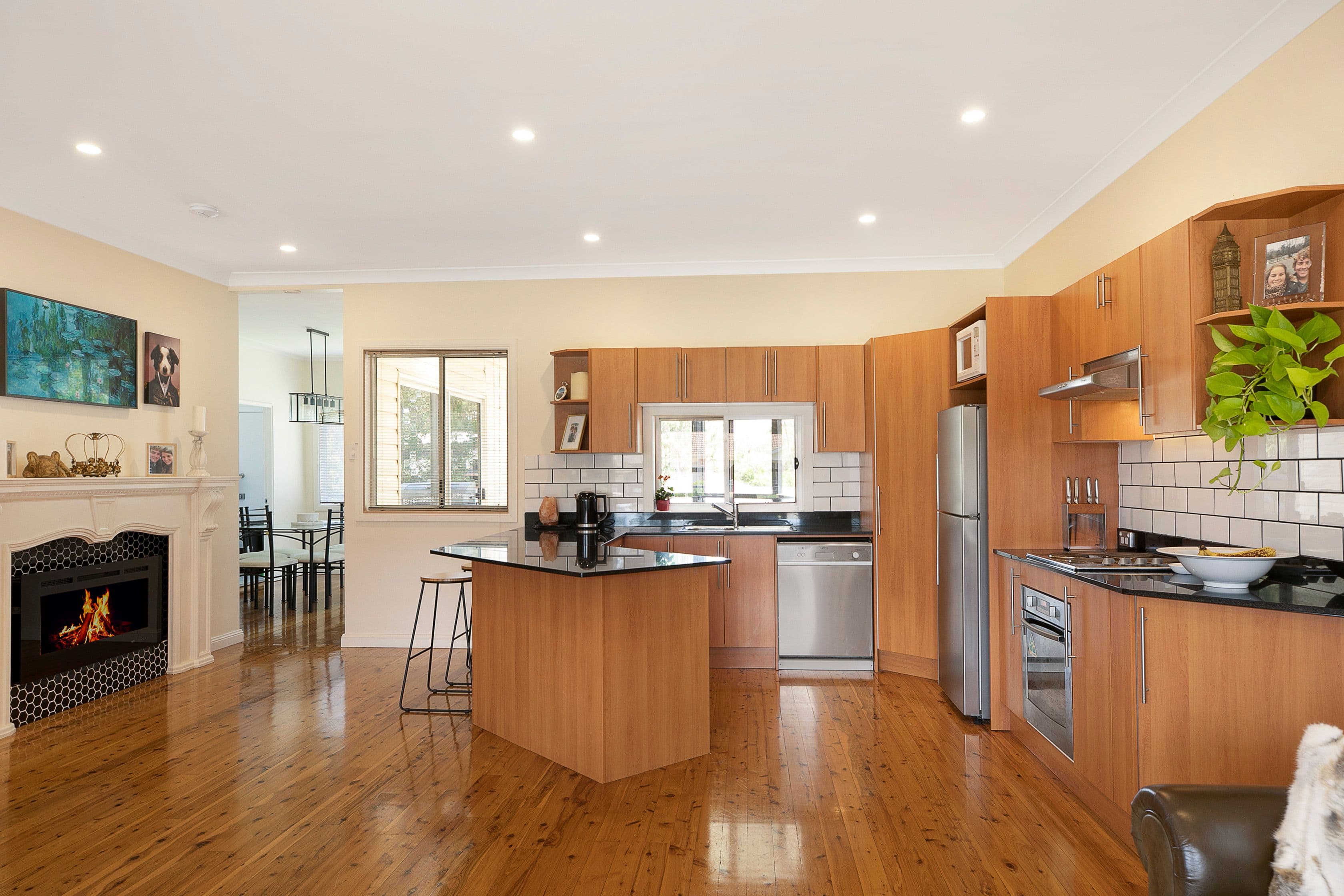 11 Pirrillie Street, Hill Top NSW 2575, Hill Top - Thumbnail 4