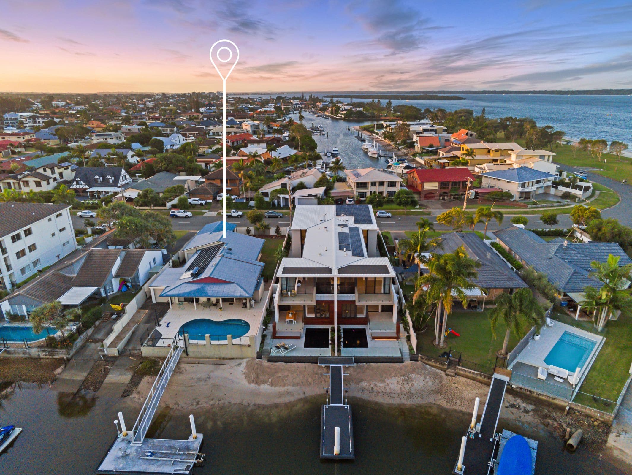 10 Jennifer Avenue, Runaway Bay QLD 4216, Runaway Bay - Thumbnail 3