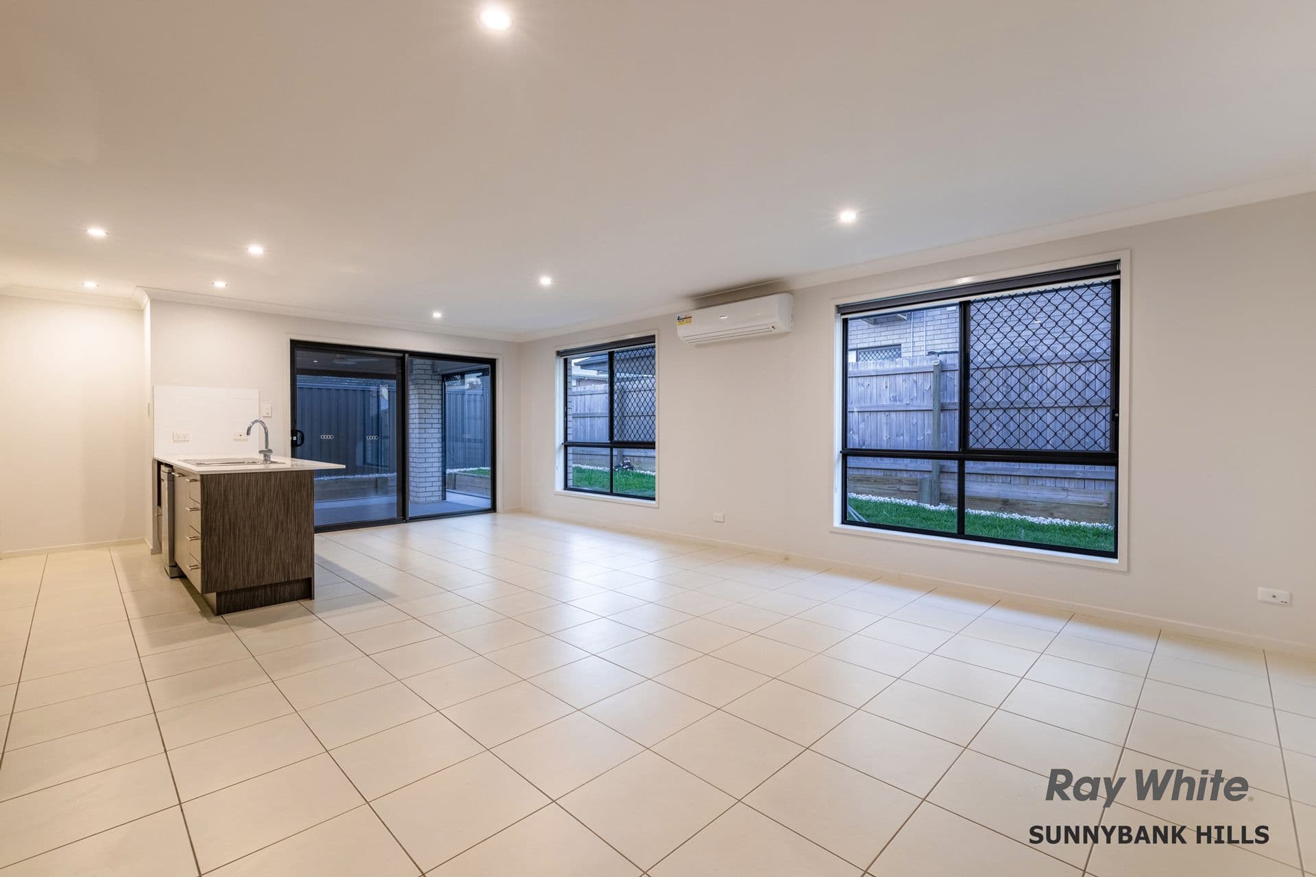 6 Koona Street, Hillcrest QLD 4118, Hillcrest - Thumbnail 5