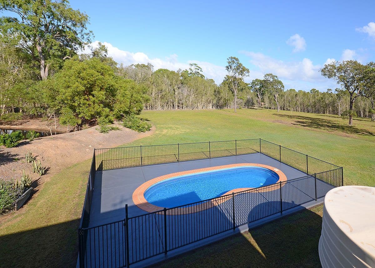50 Rowley Road, BOORAL QLD 4655, Booral - Thumbnail 3