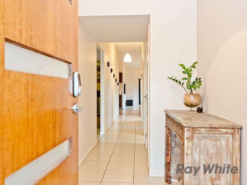 2 Louis Way, Sunbury - Thumbnail 2