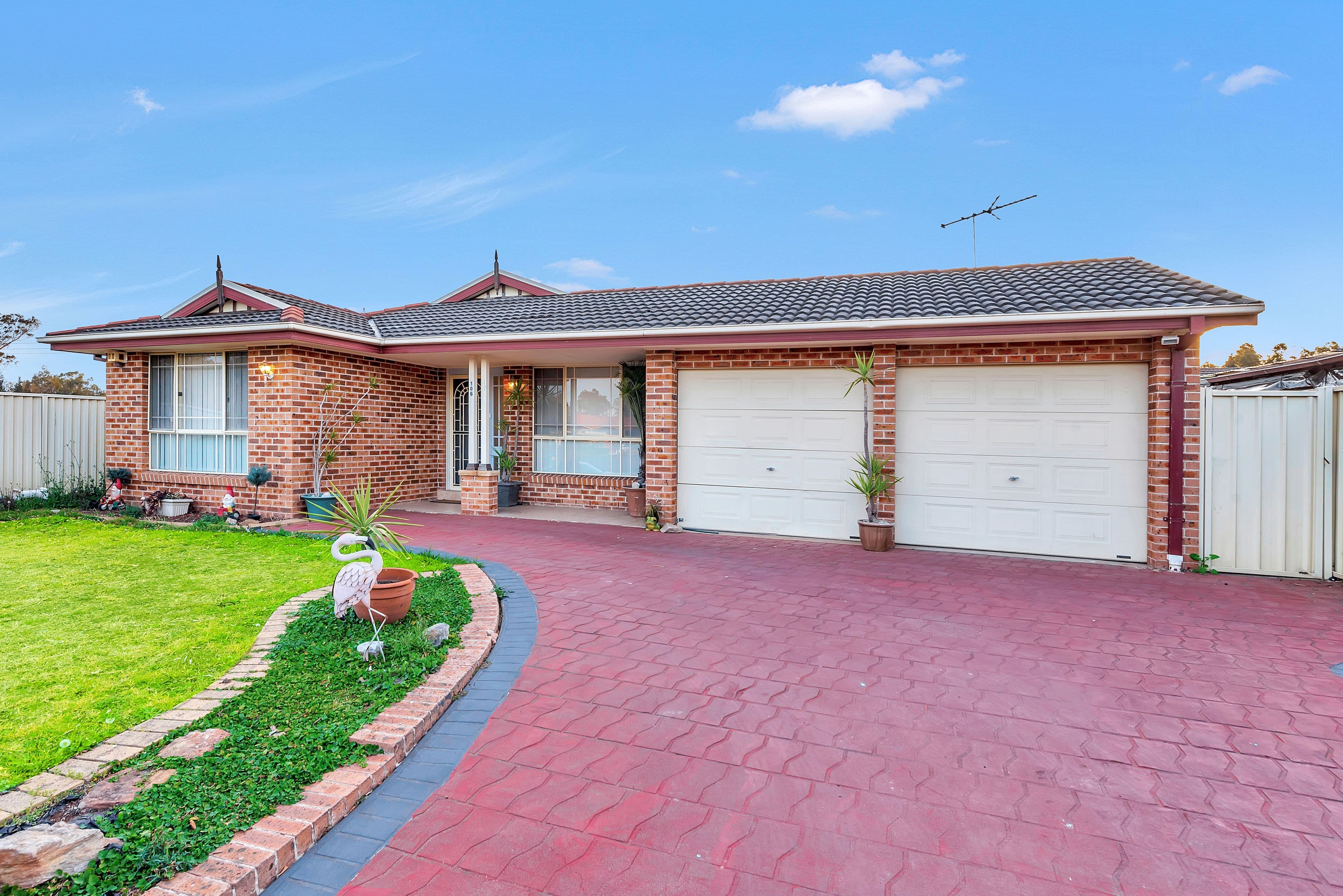 106 Pacific Palms Circuit, Hoxton Park - Image 1
